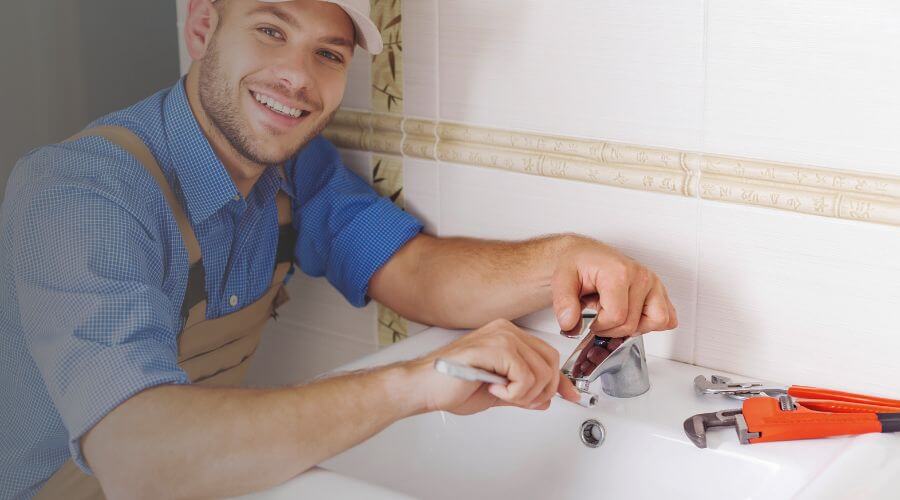 Kitchen Faucet Repair Service in Flossmoor, IL
